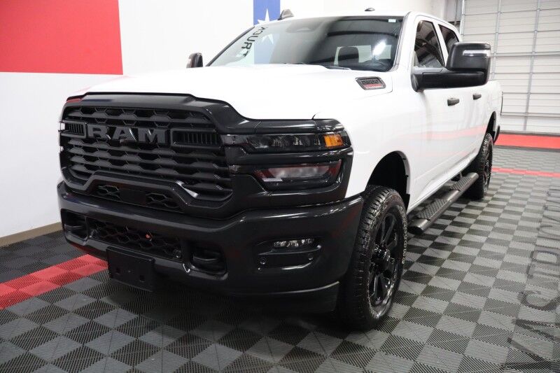 2025 Ram 2500 Tradesman 6.4L V8 Hemi 12in GPS Camera FREE WARRANTY