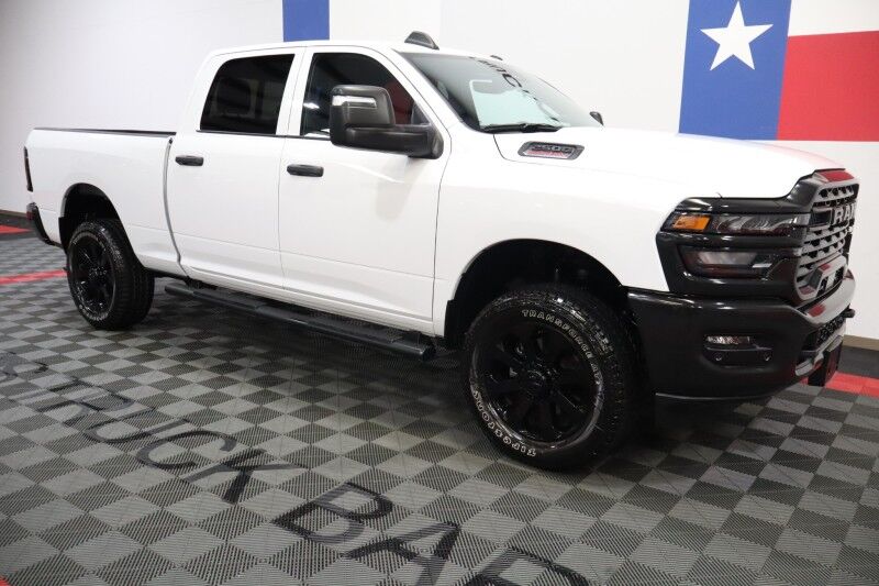 2025 Ram 2500 Tradesman 6.4L V8 Hemi 12in GPS Camera FREE WARRANTY Arlington TX
