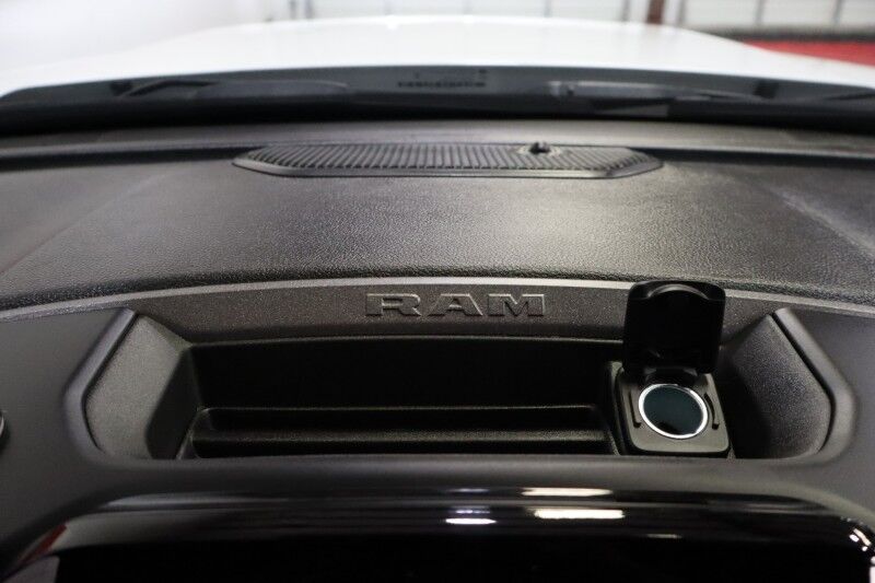 2025 Ram 2500 Tradesman 6.4L V8 Hemi 12in GPS Camera FREE WARRANTY Arlington TX