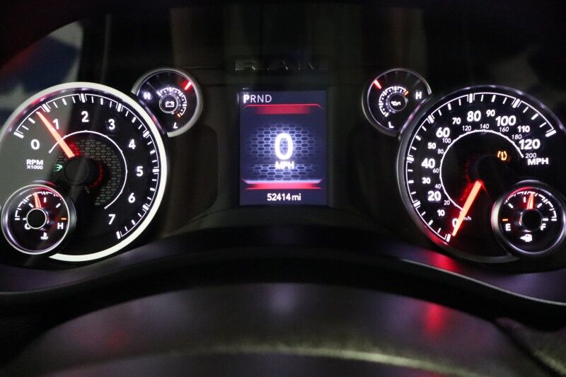2025 Ram 2500 Tradesman 6.4L V8 Hemi 12in GPS Camera FREE WARRANTY Arlington TX