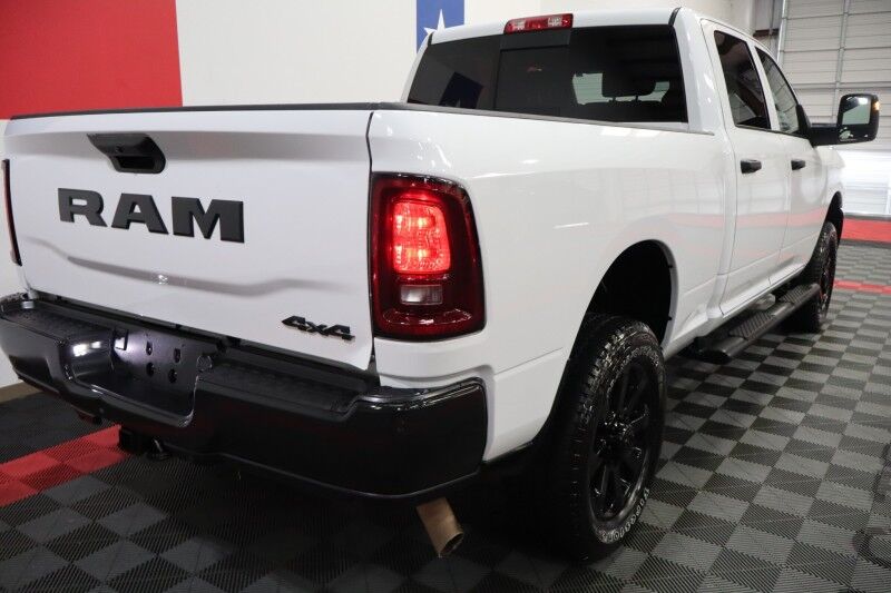 2025 Ram 2500 Tradesman 6.4L V8 Hemi 12in GPS Camera FREE WARRANTY Arlington TX