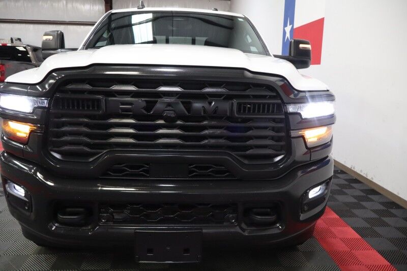 2025 Ram 2500 Tradesman 6.4L V8 Hemi 12in GPS Camera FREE WARRANTY Arlington TX