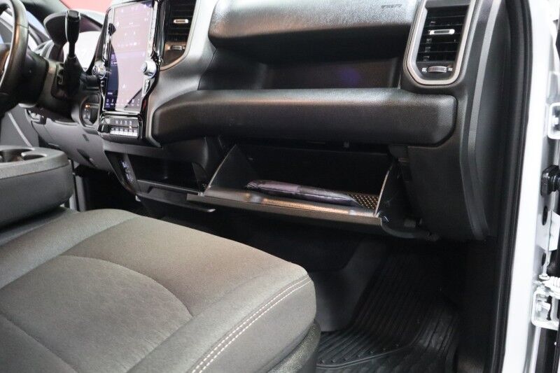 2025 Ram 2500 Tradesman 6.4L V8 Hemi 12in GPS Camera FREE WARRANTY Arlington TX