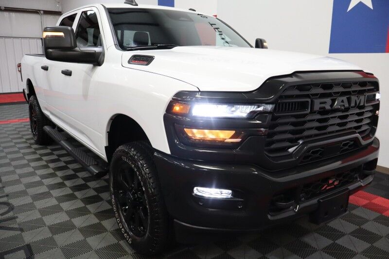 2025 Ram 2500 Tradesman 6.4L V8 Hemi 12in GPS Camera FREE WARRANTY Arlington TX