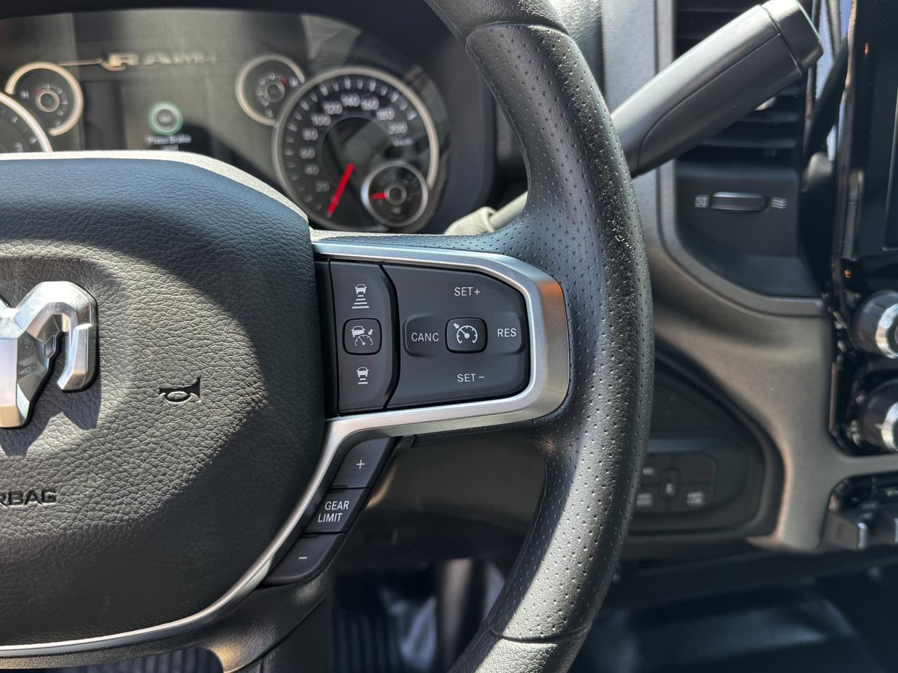 2025 Ram 2500 Tradesman Crew Cab 4x4 | Cummins Diesel | Front Bench | Towing | Chrome Redwater AB