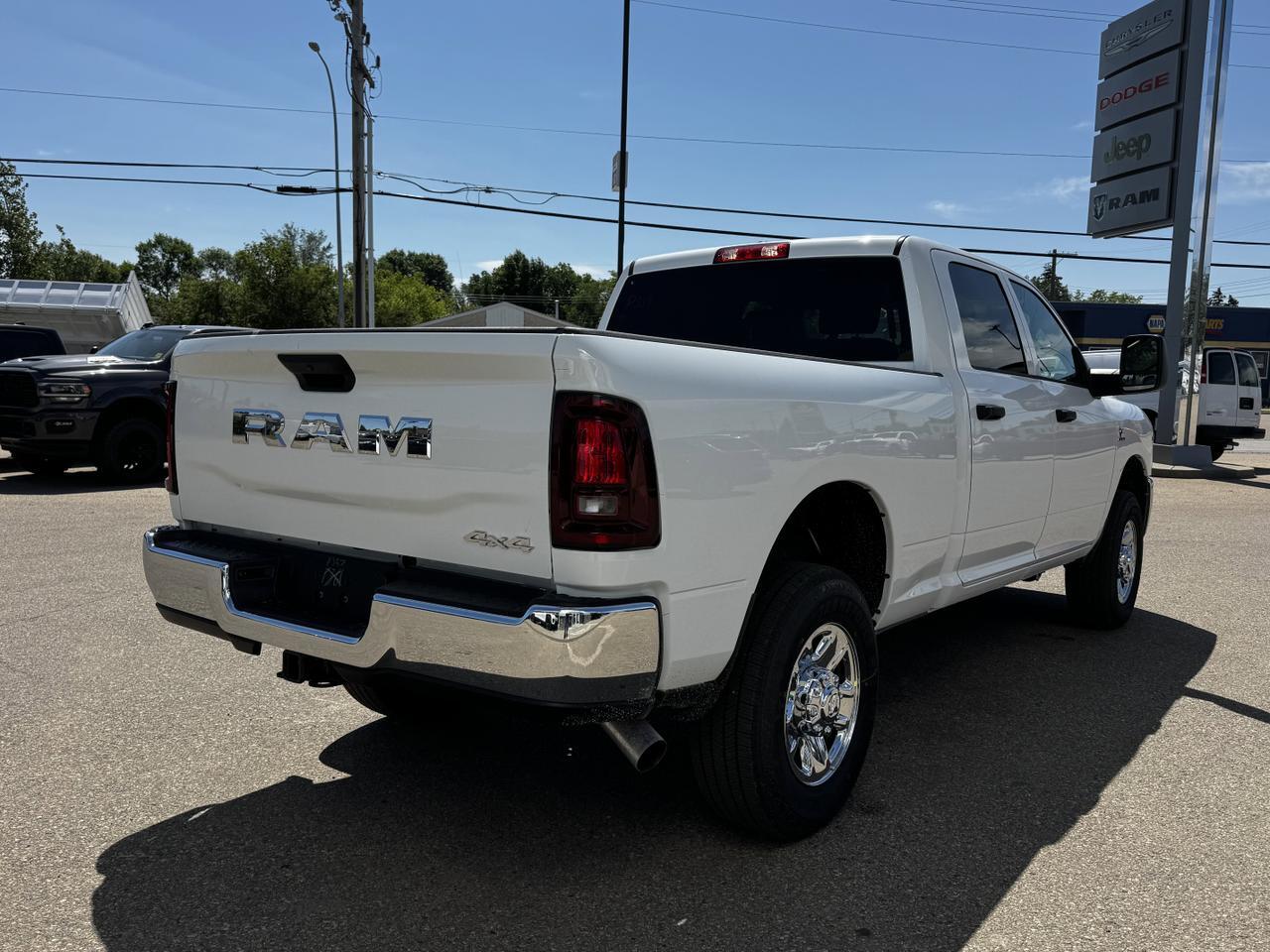 2025 Ram 2500 Tradesman Crew Cab 4x4 | Cummins Diesel | Front Bench | Towing | Chrome Redwater AB