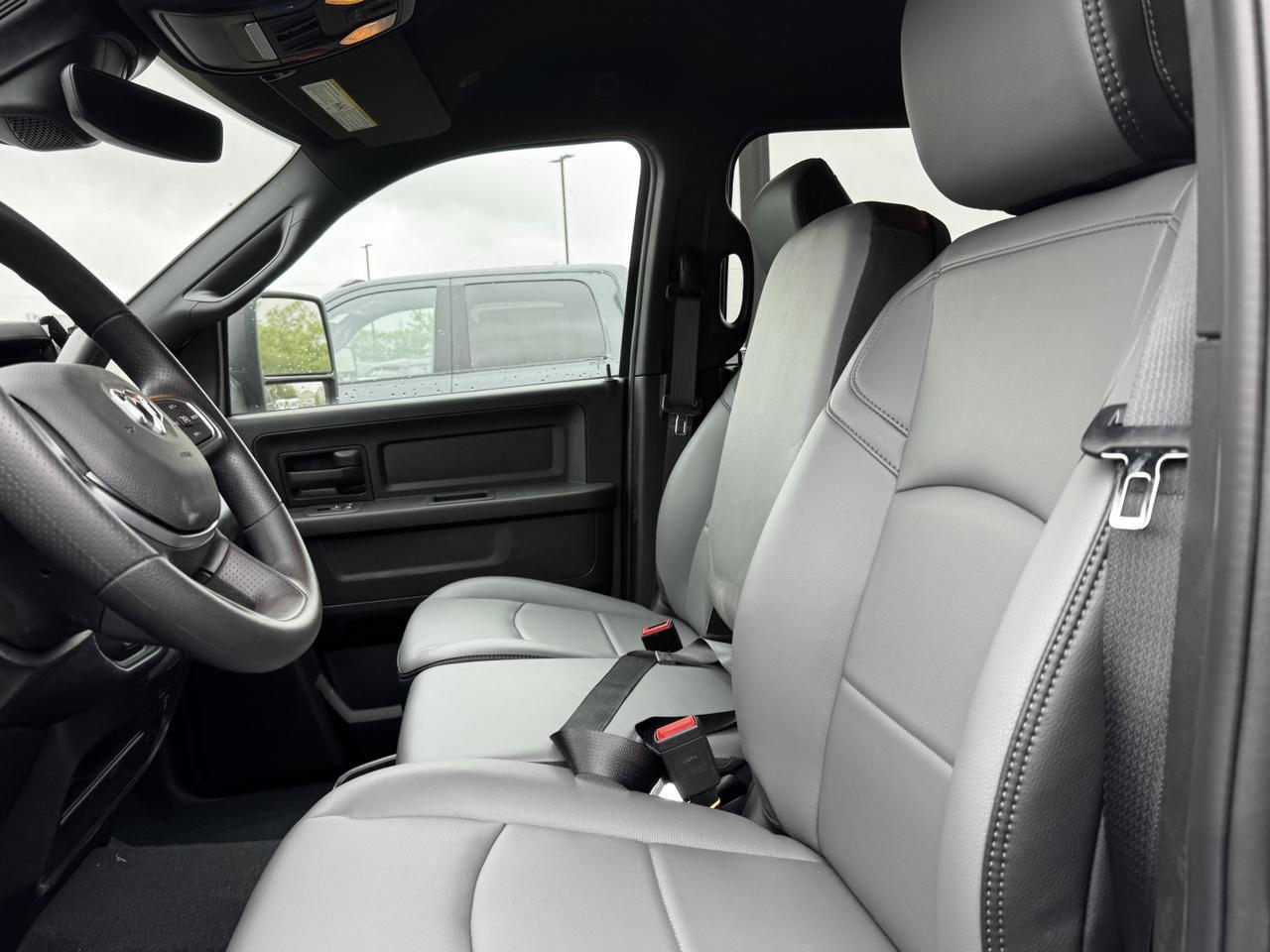 2025 Ram 2500 Tradesman Crew Cab 4x4 | Cummins Diesel | Front Bench | Towing | NAV | Backup Camera Redwater AB