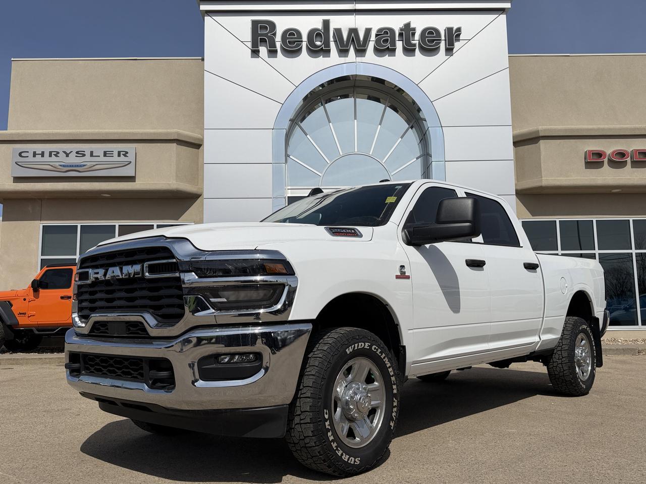 2025 Ram 2500 Tradesman Crew Cab 4x4 | Cummins HO Turbo Diesel | 5th Wheel Gooseneck Prep | Chrome Appearance