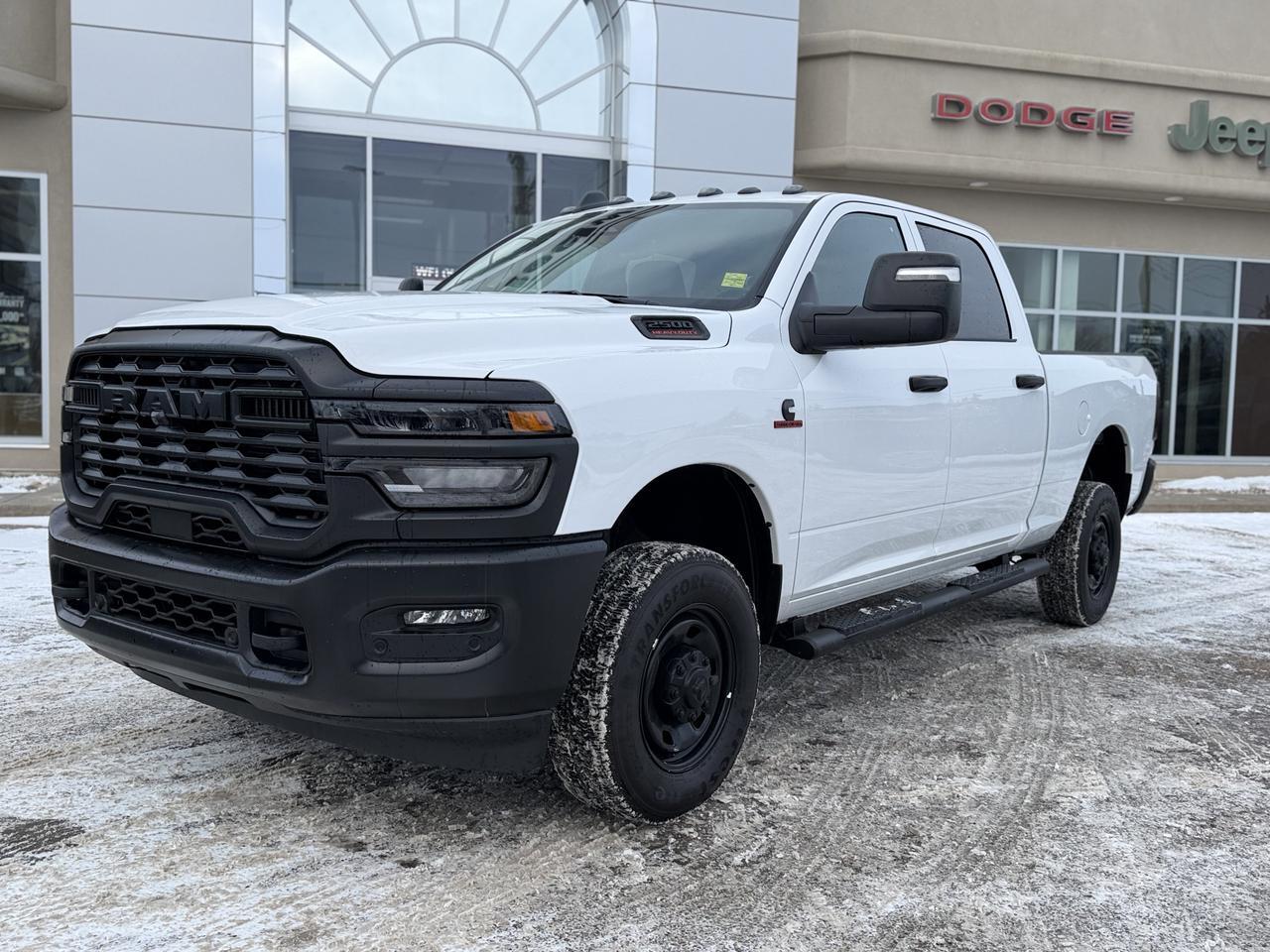 2025 Ram 2500 Tradesman Crew Cab 4x4 | HO Cummins Diesel | Tow Package | NAV | Bright White Redwater AB