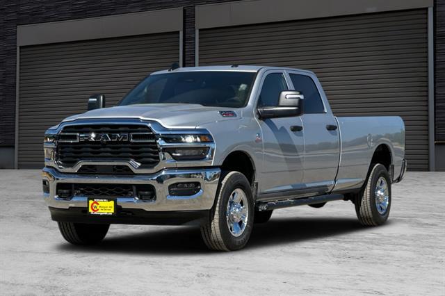 2025 Ram 2500 Tradesman Crew Cab 4x4 8&apos; Box Morgan Hill CA