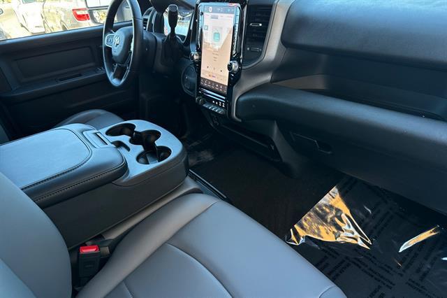 2025 Ram 2500 Tradesman Crew Cab 4x4 8&apos; Box Morgan Hill CA