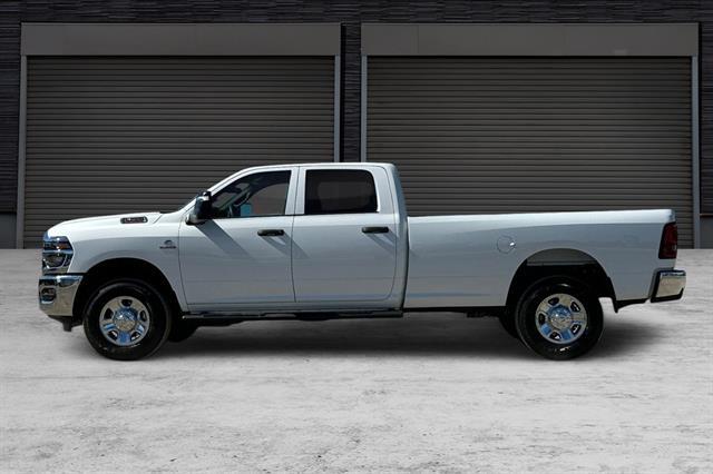 2025 Ram 2500 Tradesman Crew Cab 4x4 8&apos; Box Morgan Hill CA