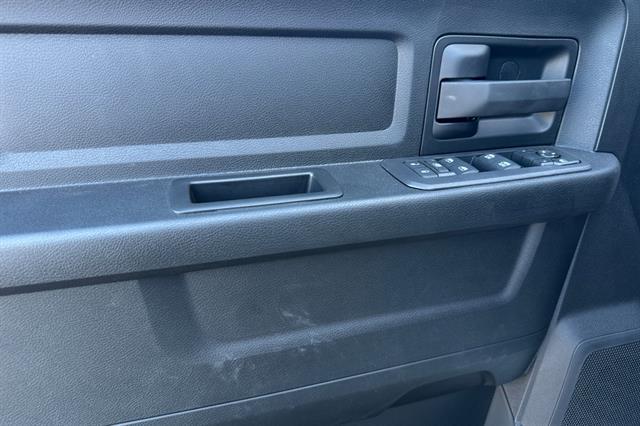 2025 Ram 2500 Tradesman Crew Cab 4x4 8&apos; Box Morgan Hill CA