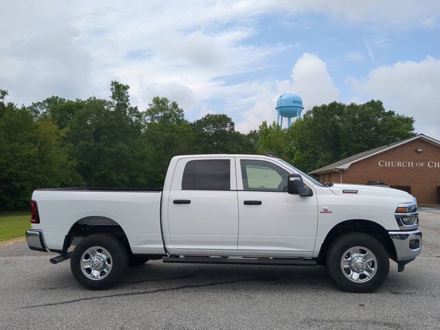 2025 Ram 2500 Tradesman Appleton WI