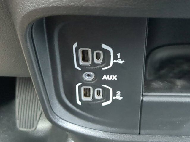 2025 Ram 2500 Tradesman Appleton WI