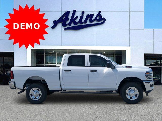 2025 Ram 2500 Tradesman Appleton WI