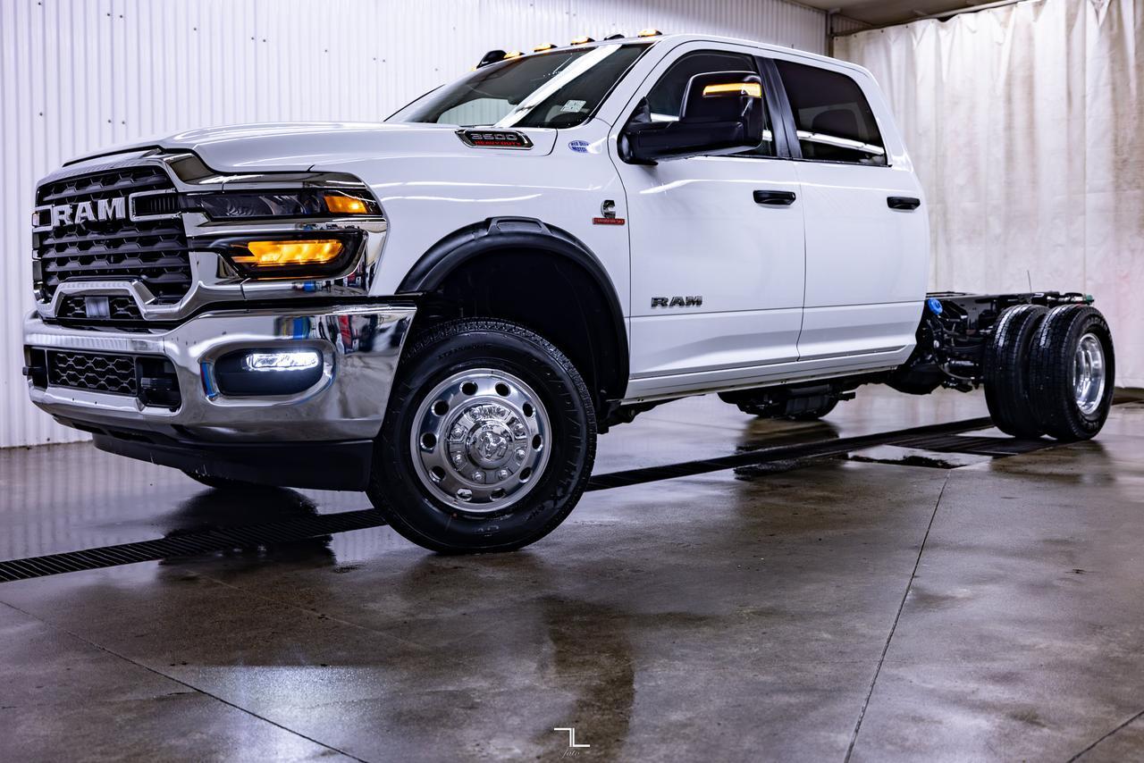 2025 Ram 3500 4x4 Crew Cab Big Horn Cab & Chassis Diesel Nav Red Deer AB
