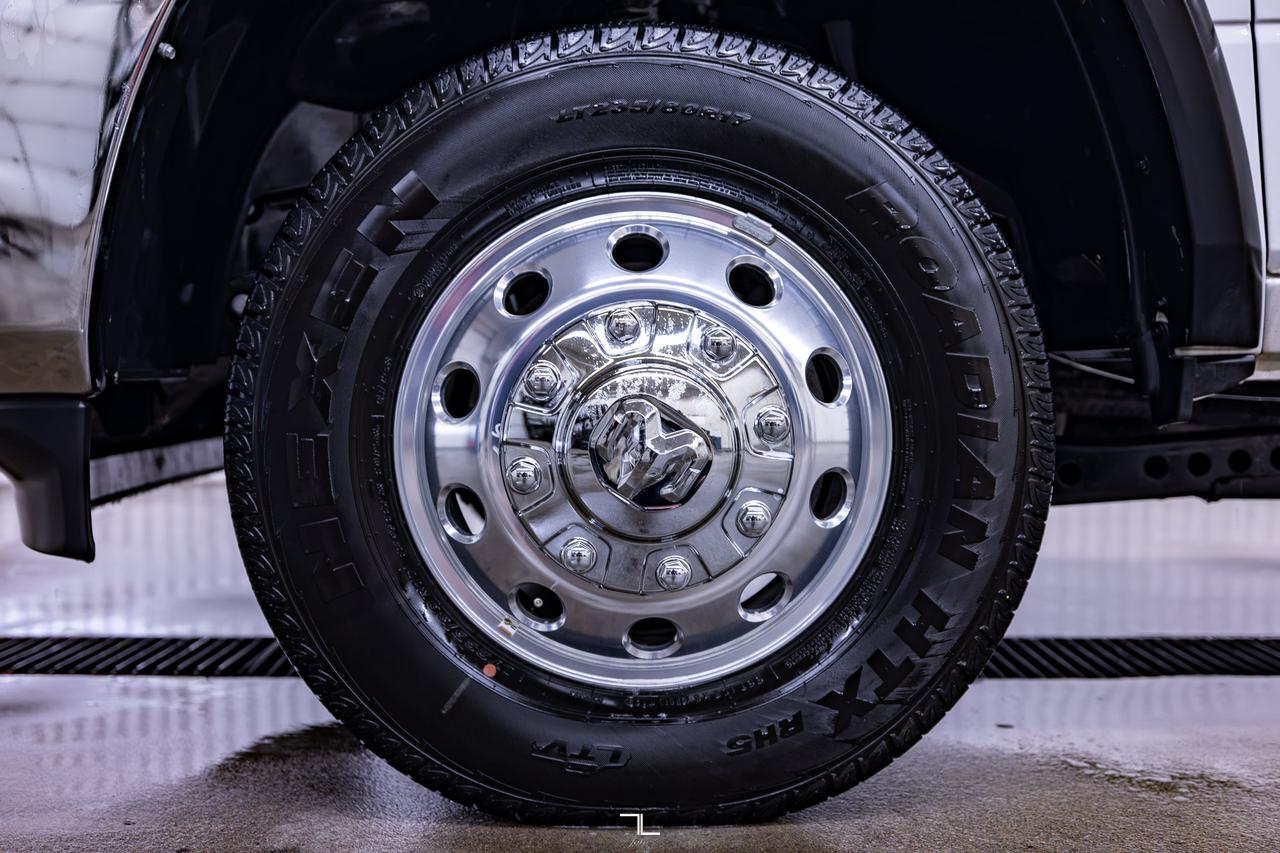 2025 Ram 3500 4x4 Crew Cab Big Horn Cab & Chassis Diesel Nav Red Deer AB