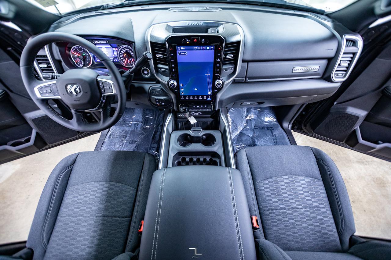 2025 Ram 3500 4x4 Crew Cab Big Horn Night Dually Diesel Nav Red Deer AB