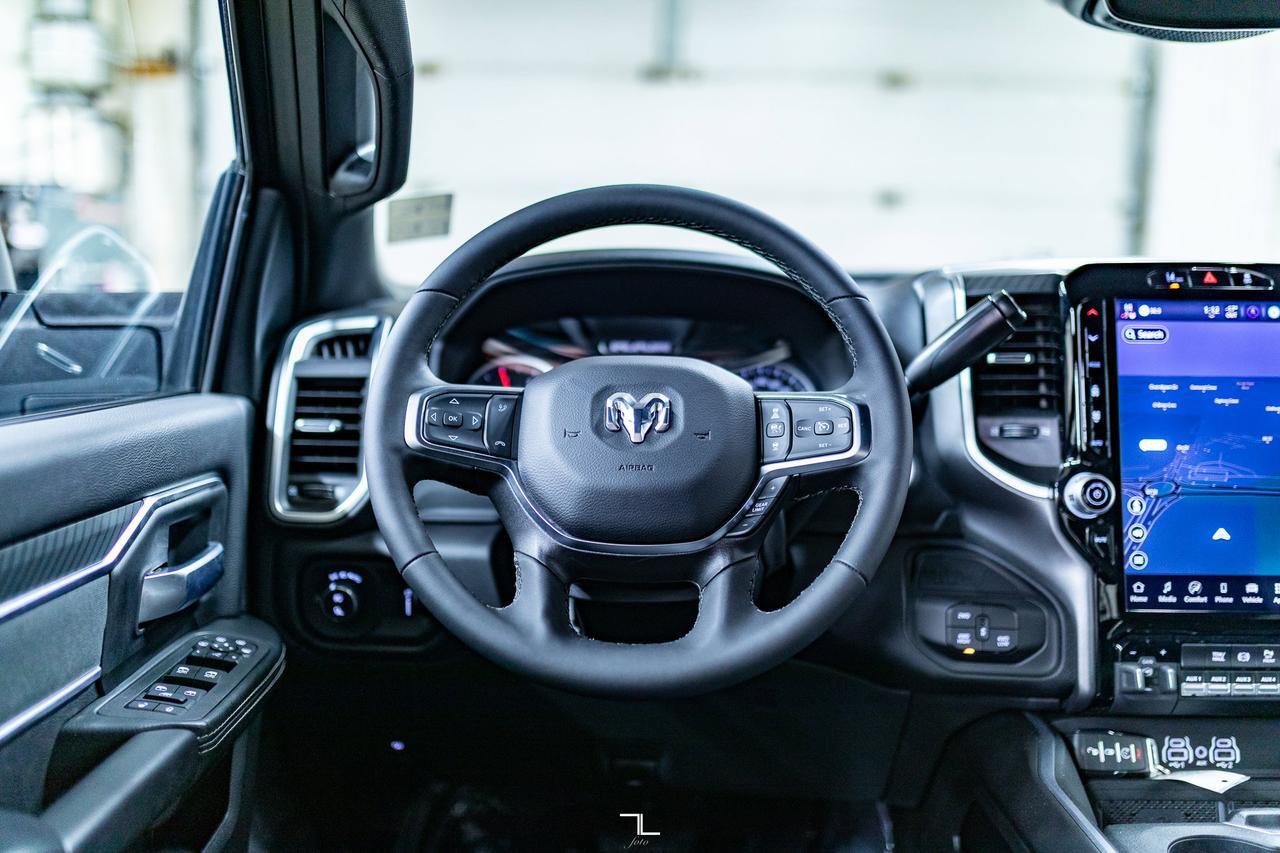 2025 Ram 3500 4x4 Crew Cab Big Horn Night Edition Dually Diesel Nav Red Deer AB