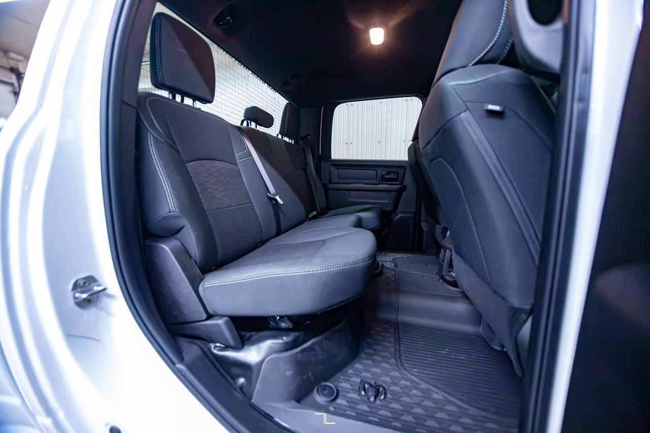 2025 Ram 3500 4x4 Crew Cab Tradesman Dually Diesel PSeat BCam Red Deer AB