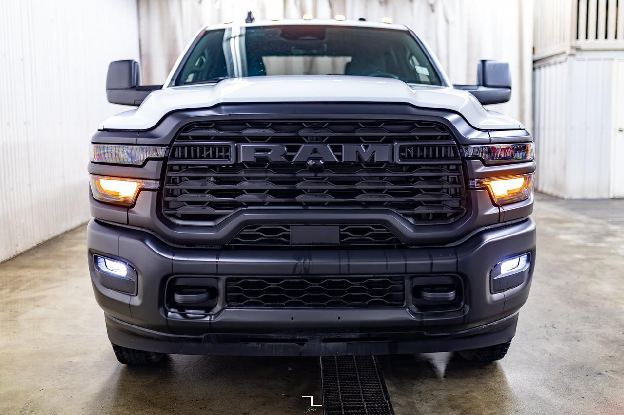 2025 Ram 3500 4x4 Crew Cab Tradesman Dually Diesel PSeat BCam Red Deer AB