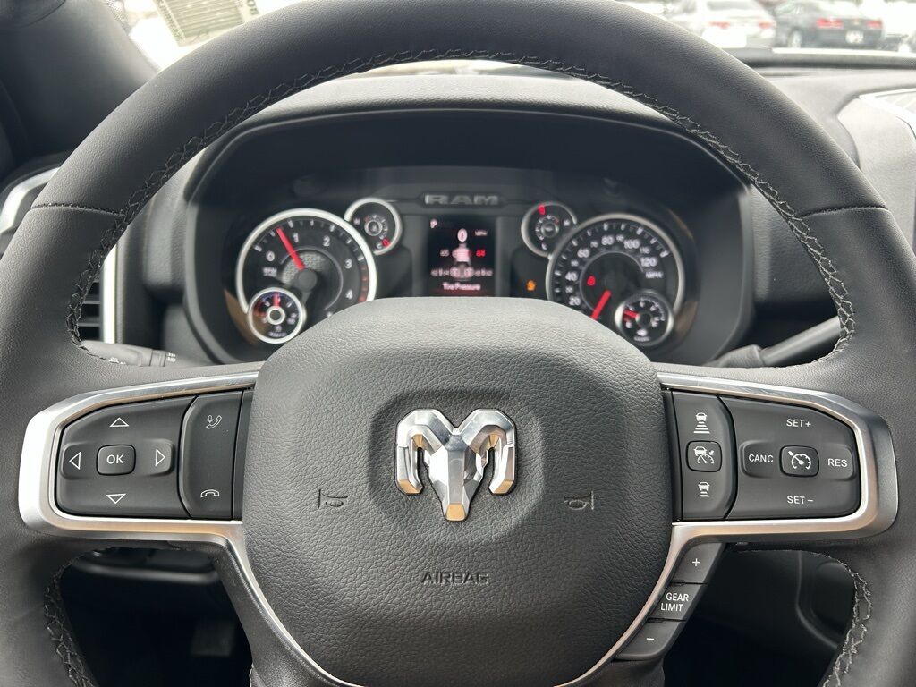 2025 Ram 3500 Big Horn Crestwood KY