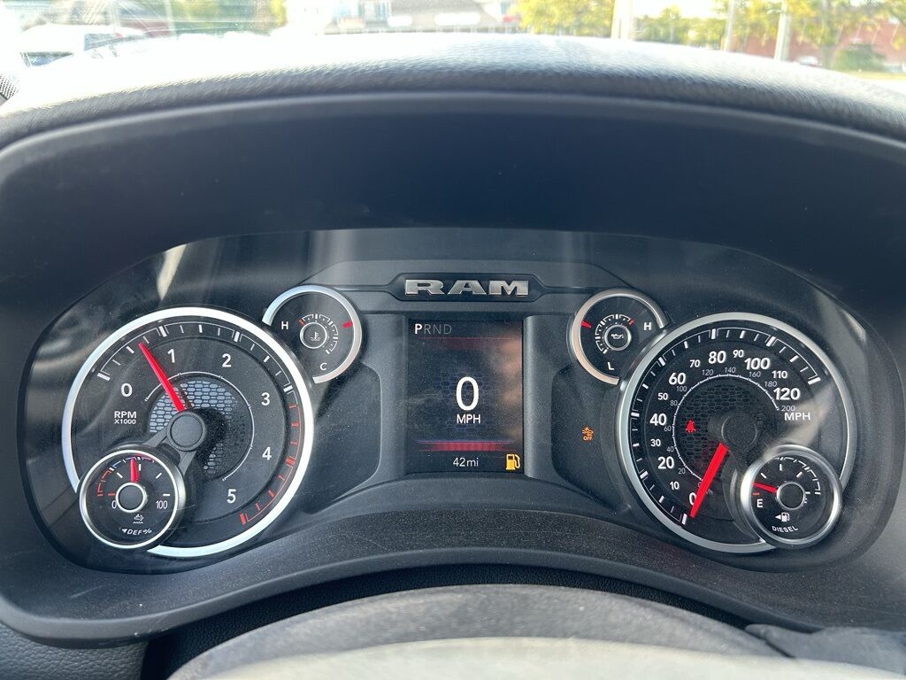 2025 Ram 3500 Big Horn Crestwood KY