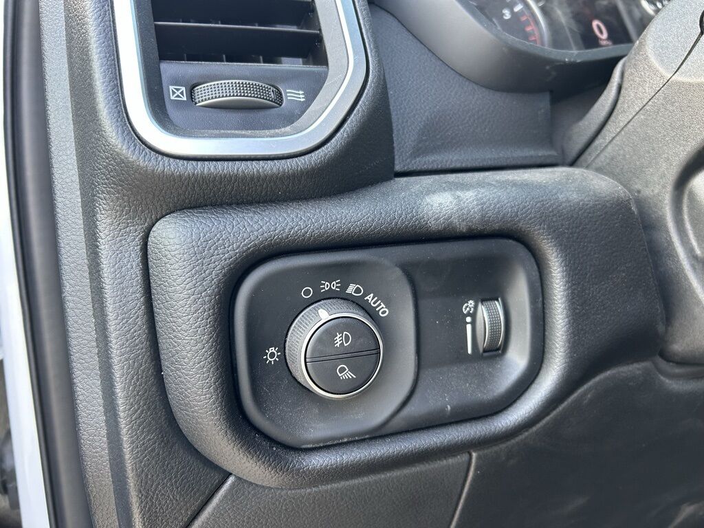 2025 Ram 3500 Big Horn Crestwood KY