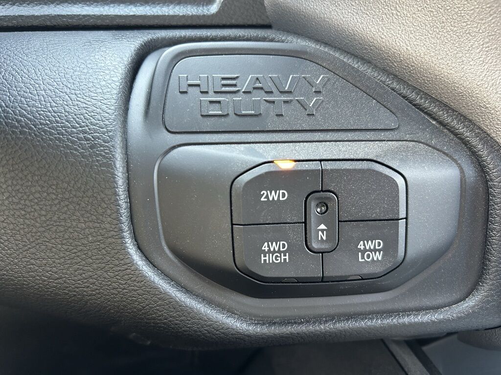 2025 Ram 3500 Big Horn Crestwood KY