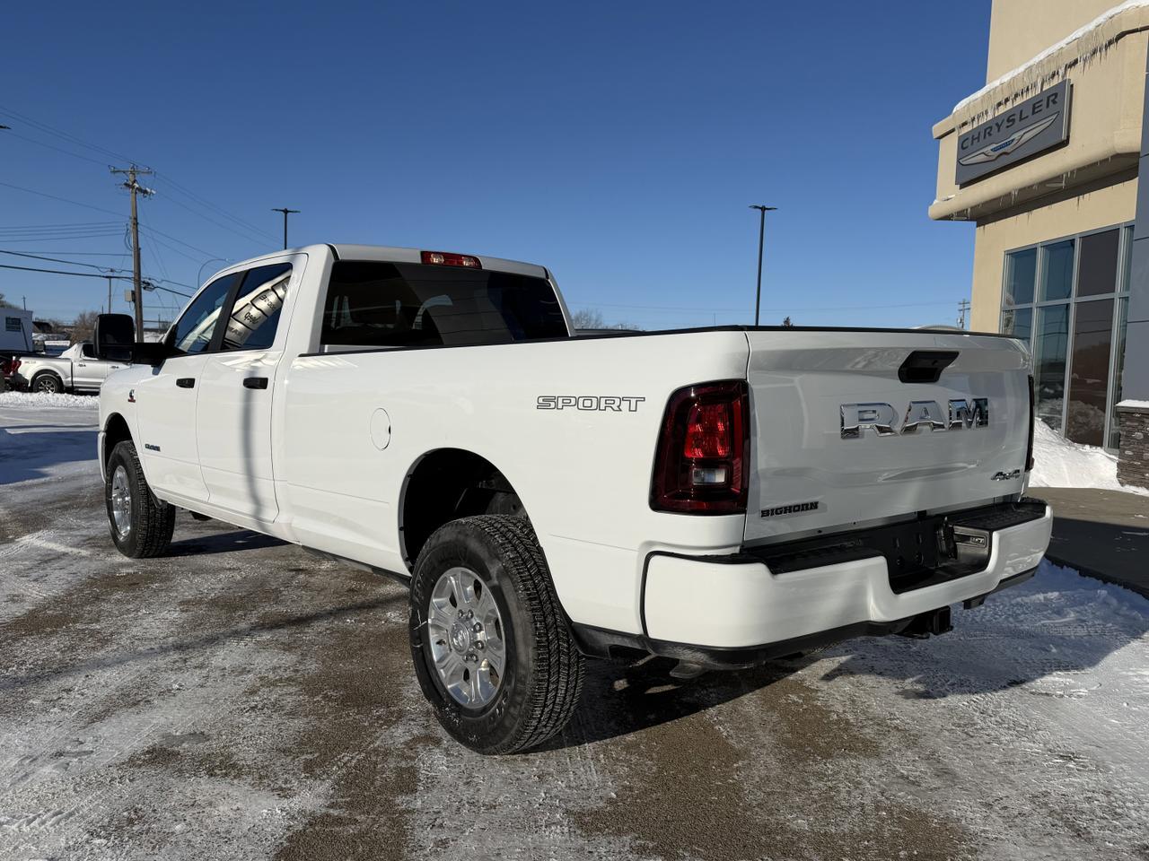 2025 Ram 3500 Big Horn Crew Cab 4X4 | 6.7L | 5th Wheel | Level 1 Equip Pkg | Box Liner | Nav | Sport Appr Pkg Redwater AB