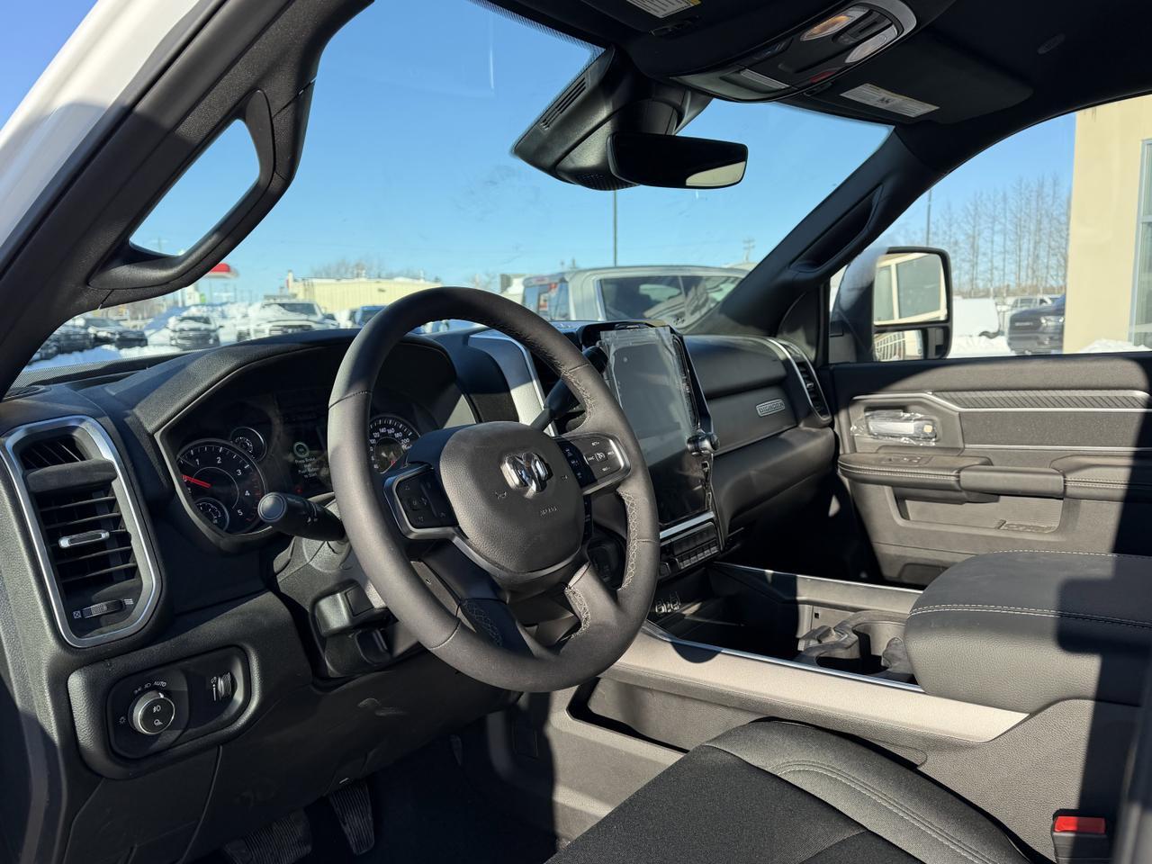 2025 Ram 3500 Big Horn Crew Cab 4X4 | 6.7L | 5th Wheel | Level 1 Equip Pkg | Box Liner | Nav | Sport Appr Pkg Redwater AB