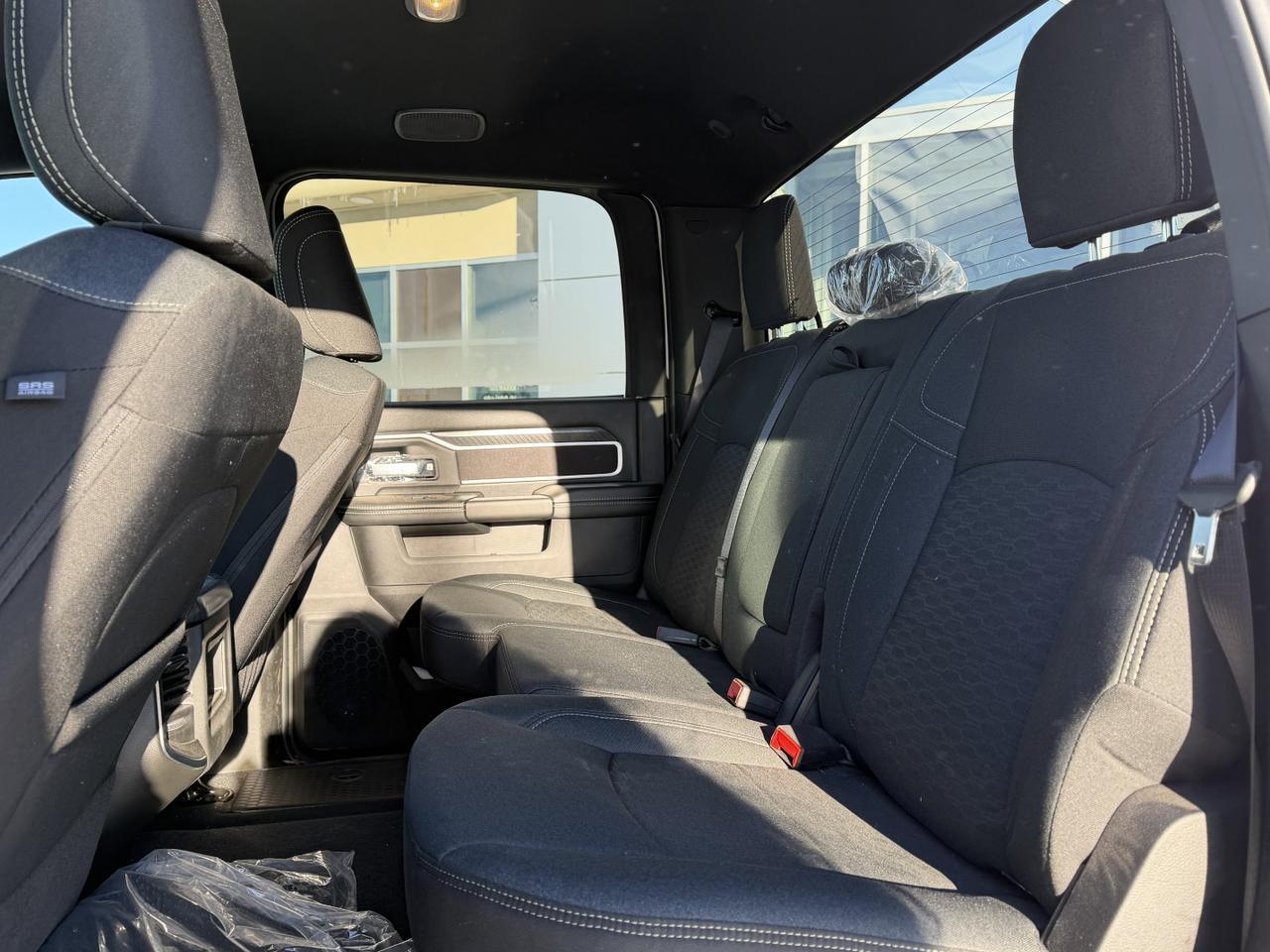 2025 Ram 3500 Big Horn Crew Cab 4X4 | 6.7L | 5th Wheel | Level 1 Equip Pkg | Box Liner | Nav | Sport Appr Pkg Redwater AB