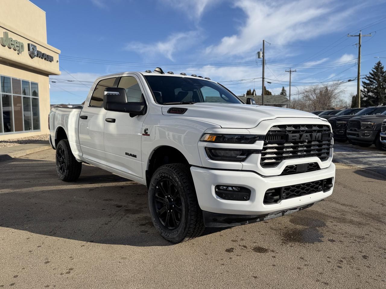 2025 Ram 3500 Big Horn Crew Cab 4x4 | Low KMs | Cummins Diesel | 12IN Display | Backup Camera | Remote Start Redwater AB