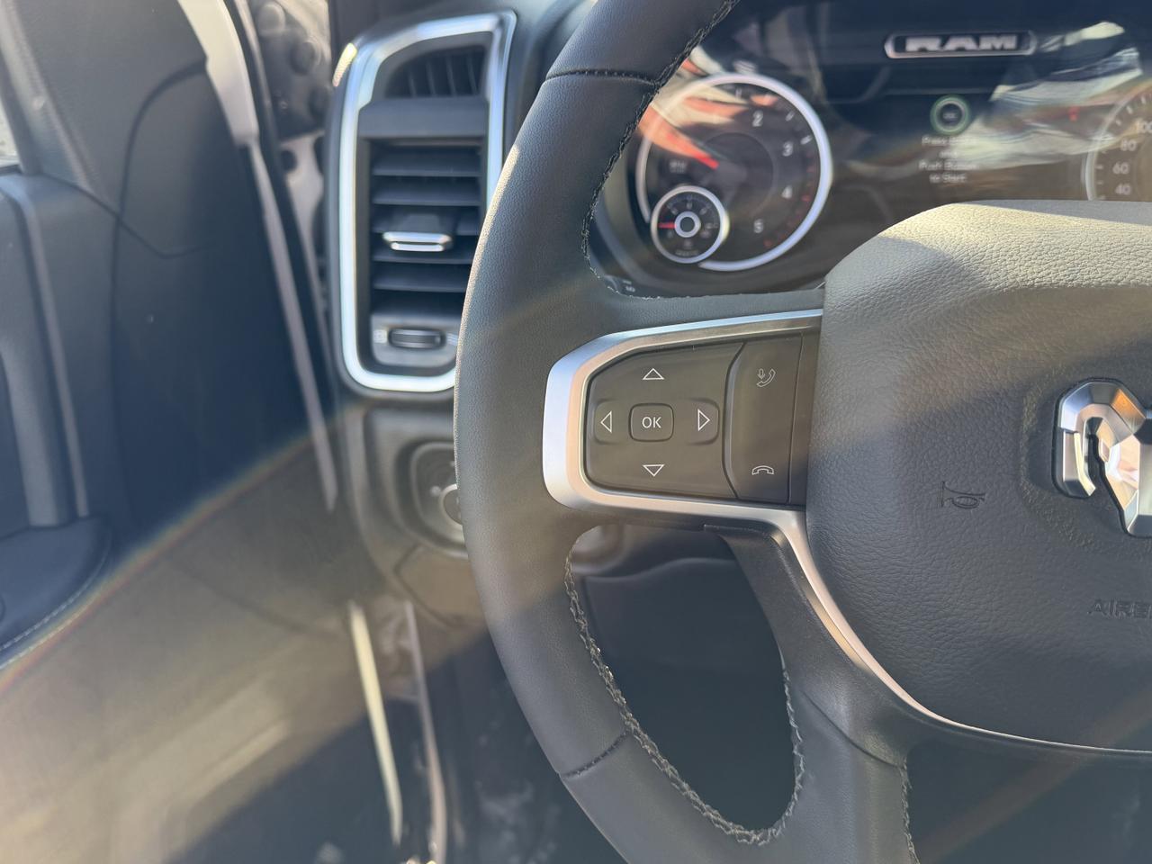 2025 Ram 3500 Big Horn Crew Cab 4x4 | Low KMs | Cummins Diesel | 12IN Display | Backup Camera | Remote Start Redwater AB