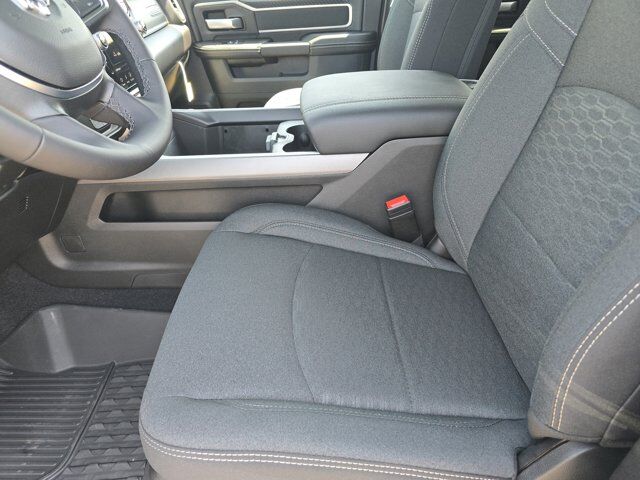 2025 Ram 3500 Big Horn Dalton GA