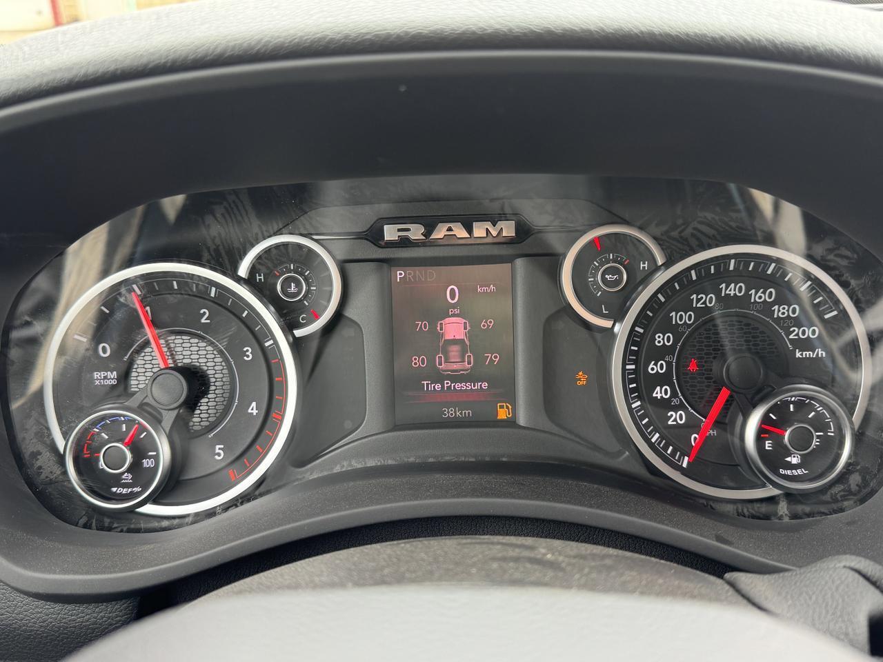 2025 Ram 3500 Big Horn Night Edition Crew Cab 4x4 | FROSTBITE | Rig Ready Ram | Heated Seats | 5th Wheel | NAV Redwater AB