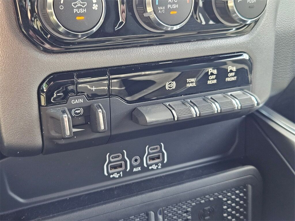 2025 Ram 3500 Big Horn Gresham OR