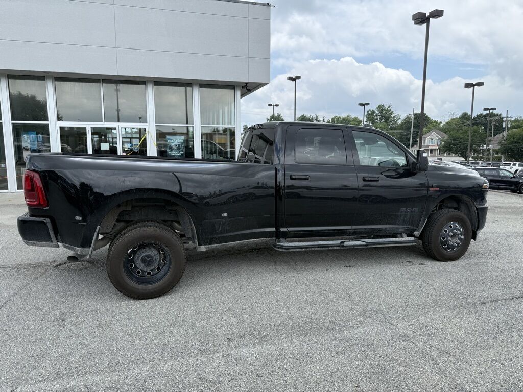 2025 Ram 3500 Laramie Crestwood KY