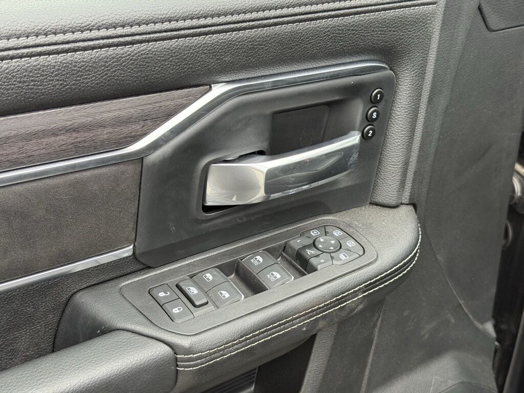 2025 Ram 3500 Laramie Crestwood KY