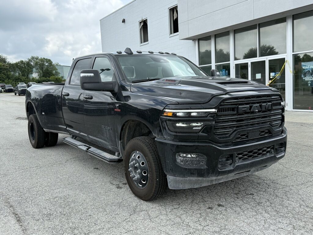 2025 Ram 3500 Laramie Crestwood KY