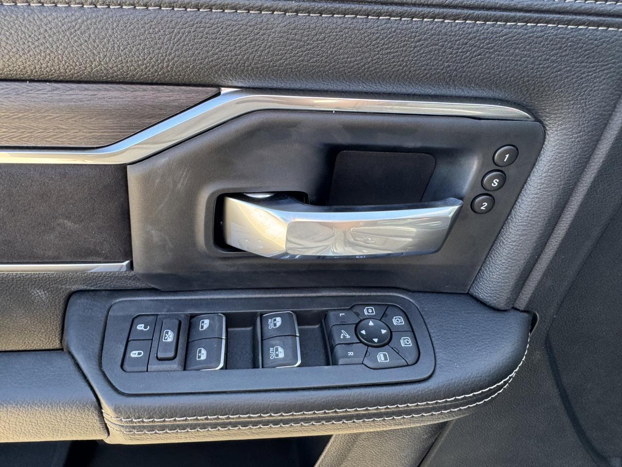 2025 Ram 3500 Laramie Dually Crew Cab 4x4 | Rig Ready Ram | Sunroof | Towing Prep I Heated Leather Seats I NAV Redwater AB