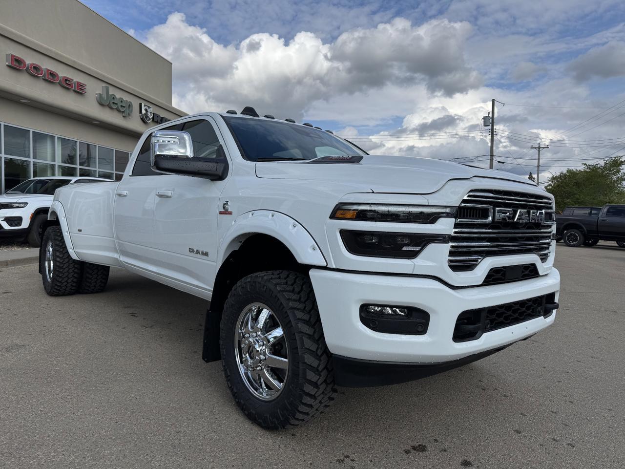 2025 Ram 3500 Laramie Dually Crew Cab 4x4 | Rig Ready Ram | Sunroof | Towing Prep I Heated Leather Seats I NAV Redwater AB