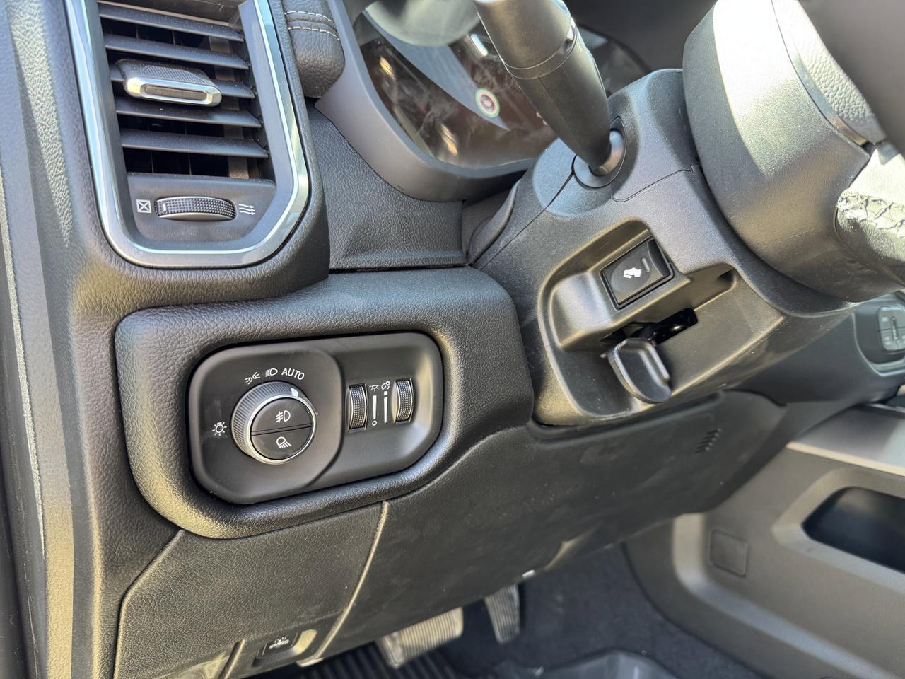 2025 Ram 3500 Laramie Dually Crew Cab 4x4 | Rig Ready Ram | Sunroof | Towing Prep I Heated Leather Seats I NAV Redwater AB