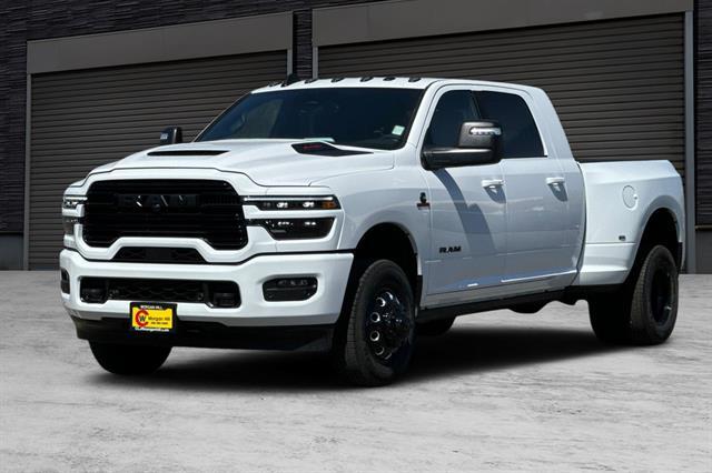 2025 Ram 3500 Laramie Mega Cab 4x4 6&apos;4&quot; Box Morgan Hill CA