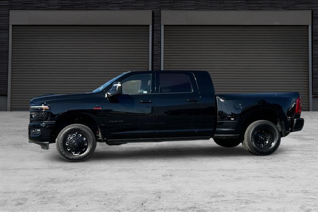 2025 Ram 3500 Laramie Mega Cab 4x4 6&apos;4&quot; Box Morgan Hill CA
