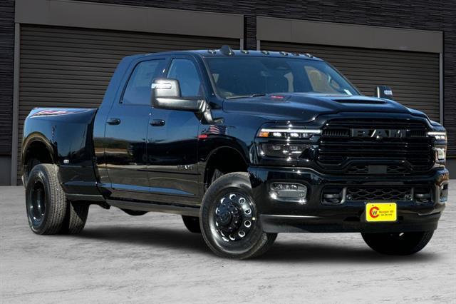 2025 Ram 3500 Laramie Mega Cab 4x4 6&apos;4&quot; Box Morgan Hill CA