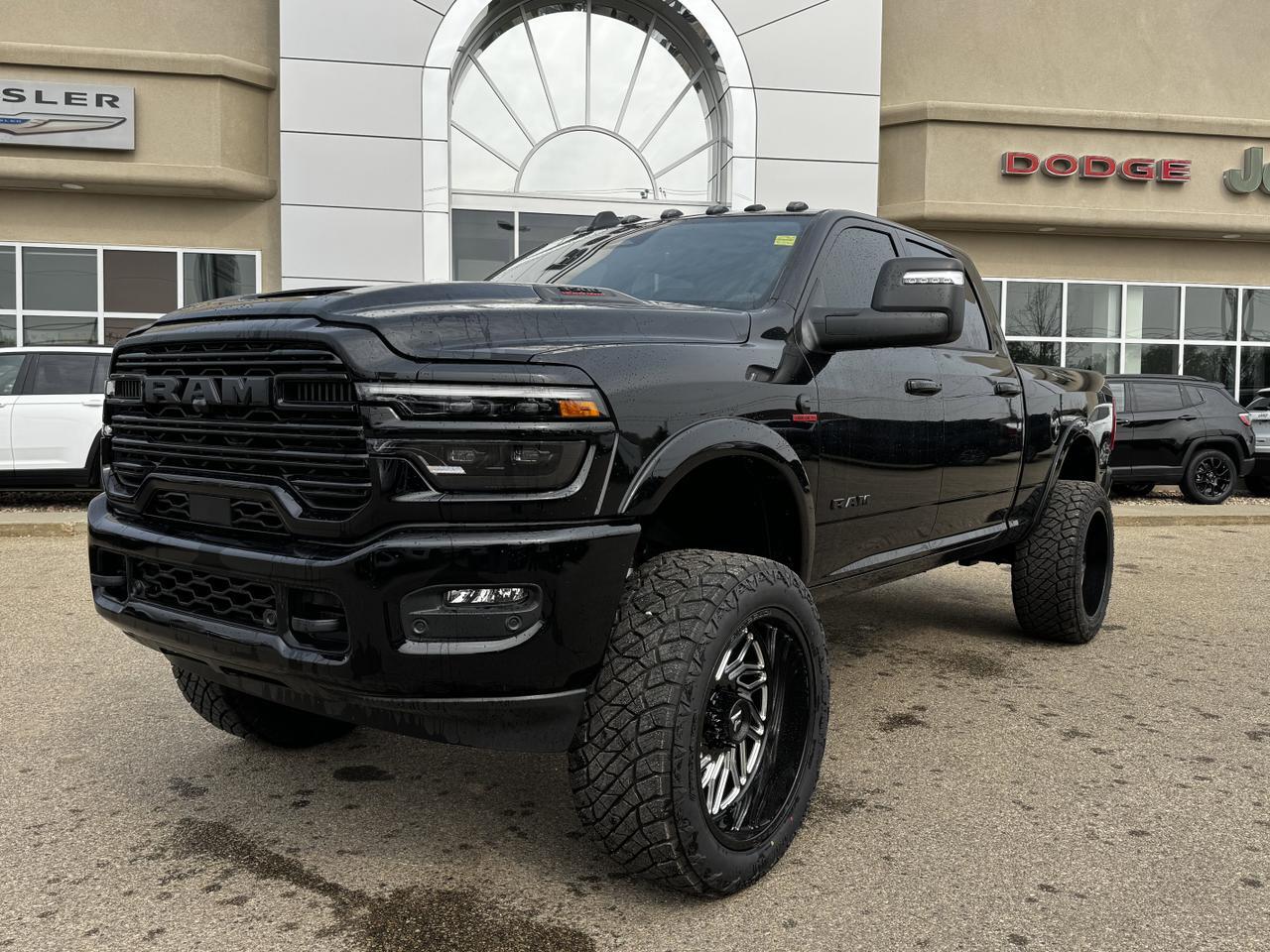 2025 Ram 3500 Laramie Night Edition Crew Cab 4x4 | Rig Ready Ram | Leather | Towing | Sunroof | Heated Seats Redwater AB