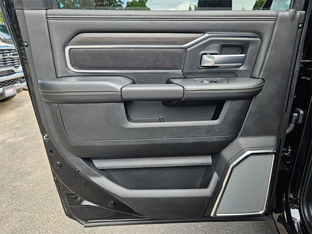 2025 Ram 3500 Laramie Gresham OR