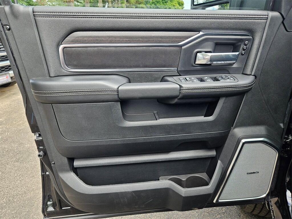 2025 Ram 3500 Laramie Gresham OR